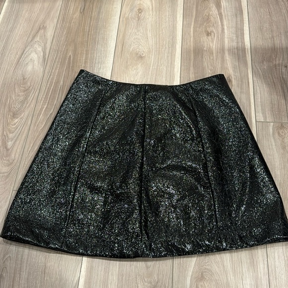 Skirt - Picture 3 of 7